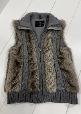 Stunning Zara Girls Faux Fur Zip Up Vest Gray And Brown Size XL - Image 1 of 4