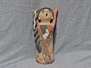 Corn Maiden by BJ Toya Jemez Pueblo - Picture 1 of 7