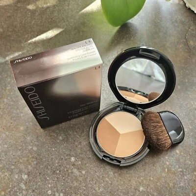 Shiseido The Makeup L4 GOLDEN BRONZE Luminizing Color Powder w/brush NIB! - Image 1 of 3