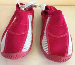 Unisex CRANE Pink And White Water Shoes Beach Pool BNWTS U.K. 7 FREE P&P - Picture 1 of 6