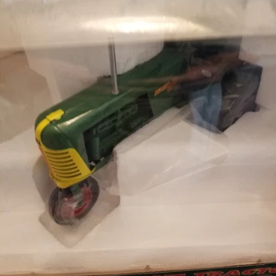 Oliver 88 Row Crop Tractor Single Front Wheel 1/16 SpecCast 3 Beauties LTD - Image 1 of 4