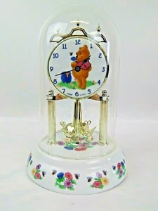 Disney Fantasma Winnie The Pooh Clock & Glass Dome with Moving Bees - Picture 1 of 8