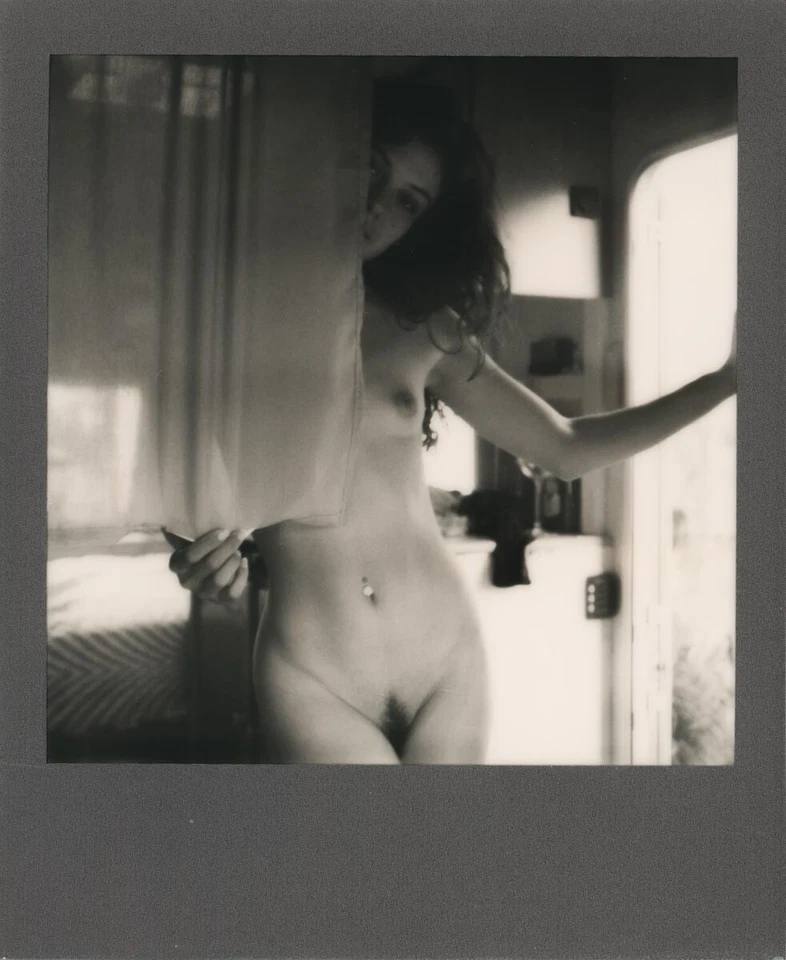 Original ART Nude Polaroid Picture Dalia 011 by Herr Merzi - Bild 1 von 1