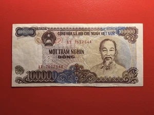 Vietnam 100000 Dong 1994 Pick 117a Circulated - COUNTERFEIT - Picture 1 of 2