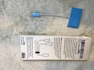 8 pin to audio and charging adapter - Picture 1 of 2