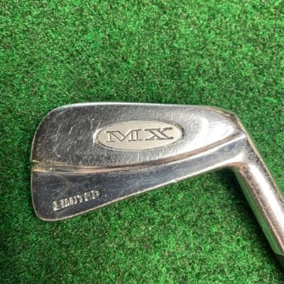 MacGregor MX Limited 3-iron MacGregor Tour Action 2 shaft Lamkin grip RH - Image 1 of 4