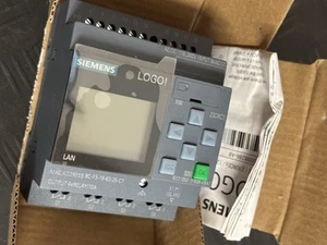 6ED1052-1FB08-0BA1 NEW SIEMENS 6ED10521FB080BA1 230RCE Logic Module Logo! PLC - Imagen 1 de 1