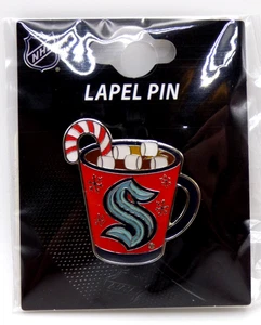 Seattle Kraken - 2024 Holiday Hot Cocoa Anstecknadel - Bild 1 von 3