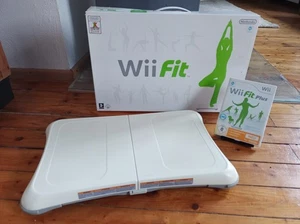 Nintendo Wii Balance Board inkl. Wii Fit Plus - Bild 1 von 9