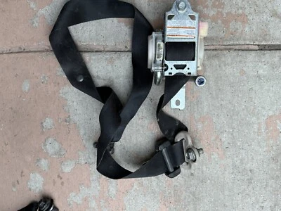 Ремень безопасности передний для водителя седана Honda Civic 2017-2020 годов выпуска 17-20 - Изображение 1 из 2