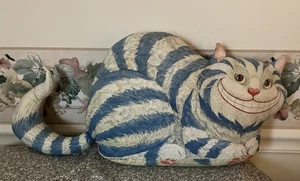 Cuscino peluche Alice nel paese delle meraviglie 1986 Armand Eisen gatto blu Cheshire vintage - Foto 1 di 8