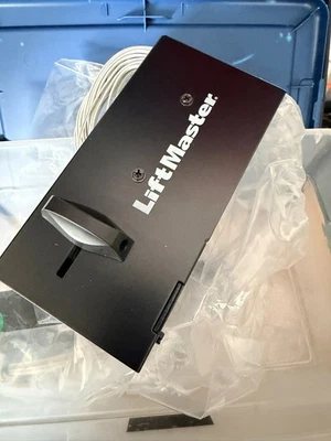 Новый боковой замок двигателя LiftMaster модель 001D8875 - Изображение 1 из 3