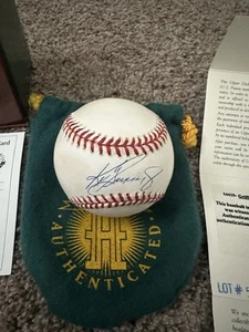 Ken Griffey Jr. Autographed American League Baseball UDA COA . Bag and Full Kit. - Picture 1 of 6
