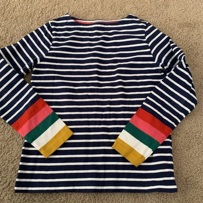 Camisa Boden infantil listrada manga longa detalhe de punho colorido branco marinho 9 10 anos - Imagem 1 de 3