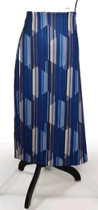NWT Worthington Woman - Blue Geo Stripe Pencil Skirt - Women's Size 26W - Picture 1 of 3