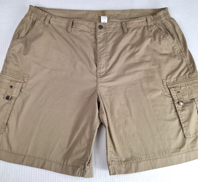 Haband Travelers Men's Cargo Shorts Size 46 Ins 9.5 Tan Beige Elastic at Sides - Image 1 of 4