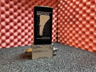 BROOKS SLA5860S1BJA032A1 Thermal Mass Flow Controller SLA5800 Series 100 SCCM - Image 1 of 4