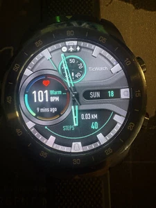 TicWatch Pro 2018 Smartwatch (Model WF12096) – Wear OS | AsteroidOS Compatible - Zdjęcie 1 z 9
