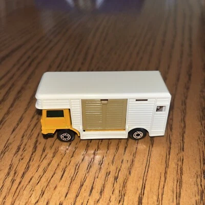 Matchbox Superfast - #40 BEDFORD HORSE-CAJA Foto 1 de 4
