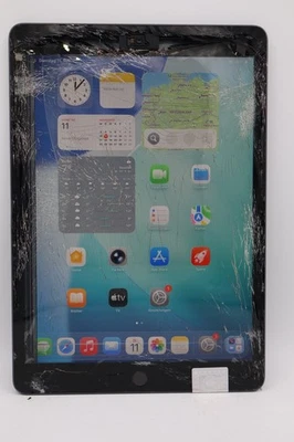 Apple iPad A2270 8.Gen. 10,2 Zoll Wi-Fi  128GB Grau LCD+Displayschaden #5939 - Bild 1 von 4