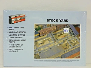 WALTHERS/CORNERSTONE HO U/A "STOCK YARD" PLASTIC MODEL KIT #933-3047 - Picture 1 of 6