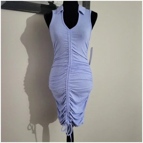 VETEMENTS Abito donna M blu medio nuovo con etichette di Almost Famous prezzo al dettaglio consigliato $30