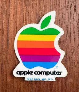 Autocollant autocollant logo arc-en-ciel vintage années 1990 pour ordinateur Apple 2,5 pouces inutilisé dans son emballage d'origine - Photo 1/3
