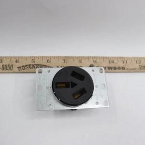 Leviton Flush Mounting Receptacle Straight Blade Steel Strap Black 5206-S10 - Picture 1 of 4