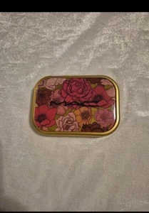 MAC COSMETICS IN HINDSIGHT EYESHADOW PALETTE - Picture 1 of 4