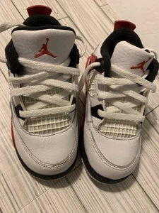 Nike Air Jordan 4 Retro Fire Red Shoes Kids 8C White Red Black Sneakers 2020 OG - Picture 1 of 8