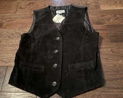 NWT Kathy Ireland Women's 100% Geninue Black Leather Vest Size L - Image 1 of 4