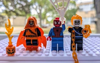 LEGO SpiderMan Minifigure Lot - Ghost Rider - Hobgoblin - 76058 - Image 1 of 3