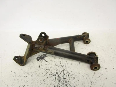 Brazo delantero izquierdo 86 Yamaha Moto 4 YFM 225 2HT-23570-00-00 1986-1988 Foto 1 de 3