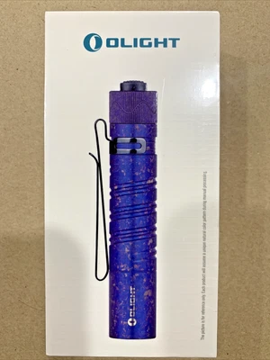 Olight i5R Torcia EDC in Titanio Cristallizzato, Fiore di Ghiaccio Pervinca Blu 350L - Immagine 1 di 2