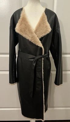 NUEVO CON ETIQUETAS ABRIGO NEGRO MUJER MARCIANO JEIYDAIN PIEL SINTÉTICA TALLA MEDIANA UE 42 Foto 1 de 4