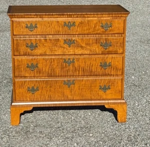 Eldred Wheeler tiger maple chest country Chippendale style w high bracket feet - Picture 1 of 12