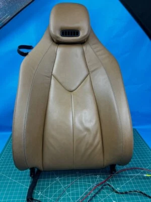 05-11 Cojín asiento superior delantero derecho Mercedes R171 SLK 350 SLK350 FABRICANTE DE EQUIPOS ORIGINALES Foto 1 de 4