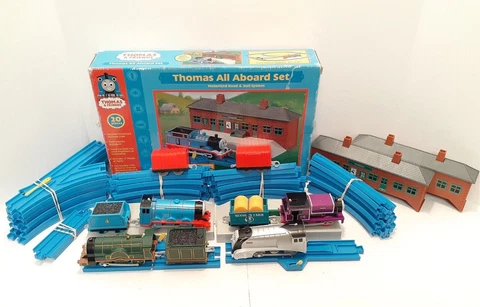 Lot of 2 - 2004 Thomas & Friends ALL ABOARD SET Plus Extras - Trains, Cars Cover