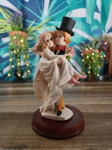 Vintage Bride and Groom Cake Topper, Bridal Table Decoration, Just Married Figur - Picture 1 of 10