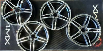 4 CERCHI IN LEGA  SENZA BORCHIE 8JX19 ET 45 5X112 CB 66,5  - Immagine 1 di 4