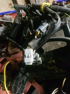  Peugeot 206 GTI 2002 Fuse Box - Picture 1 of 3