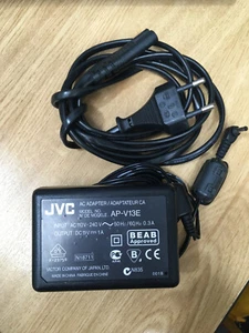 Genuine JVC Mains AC Adapter AP-V13E with European Plug for Camcorders - Picture 1 of 2