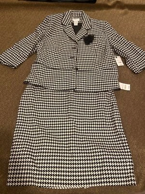 Traje para mujer Worthington negro/blanco Foto 1 de 4