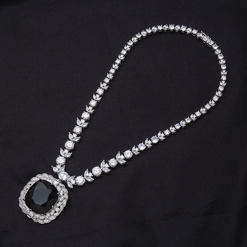 UNDERCOVER Collana The Black Orlov con ciondolo spilla staccabile replica reale