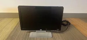 HP W1858 LCD Monitor - Picture 1 of 5