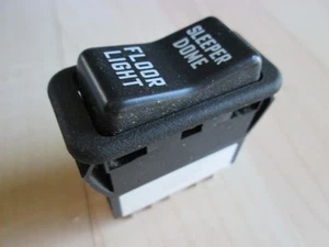 Interruptor de luz de piso y domo para dormir International Prostar Eaton 3596760C1 #M149MQ - Imagen 1 de 5