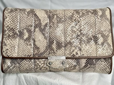 JUDITH RIPKA Marrón Tostado Pitón Piel de Serpiente Estampado Cuero Edredón Bolso sin asas Bolso Cartera Foto 1 de 4