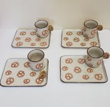 4 Vintage pretzels coffee cups Pretzel knob with trays Japan
