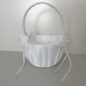 Streukörbchen aus Satin Blumenkinder Blumenkörbchen Streukorb Hochzeit Weiß - Bild 1 von 7