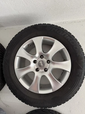 Winterreifen auf Alufelgen 16 Zoll mit Hankook Reifen - Bild 1 von 4